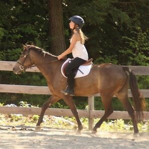 Meet your Posher, Catherine